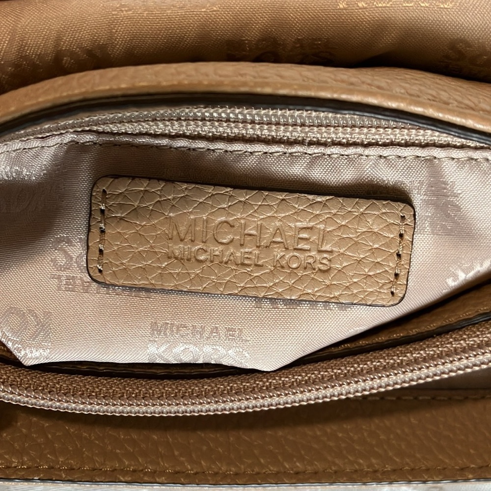 Michael Kors EUC Sloan bag in Taupe PRICE DROP! - Picture 14 of 16